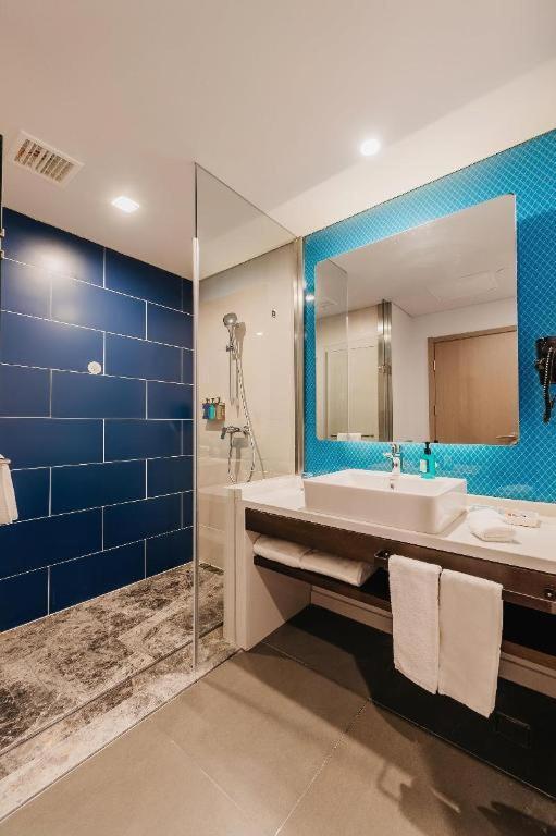 Holiday Inn Taizhou Cmc Buitenkant foto